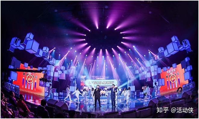 沪市上凯发娱乐登录游戏客户端市公司公告（10月24日）